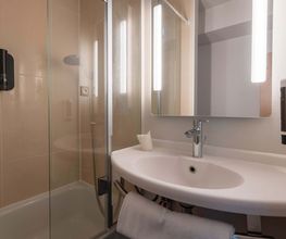 B&B HOTEL Beauvais image 7