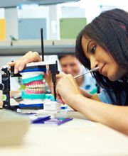 Dr. med. dent. Dirk Wölfinger M.Sc. Bild 1