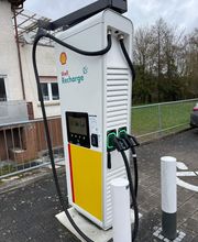 Shell Recharge Charging Station Bild 1