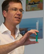 Privatpraxis für ganzheitliche Orthopädie und Unfallchirurgie: Dr. med. Sascha Bambach Bild 6