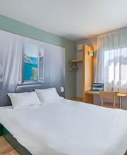 B&B HOTEL Marseille La Valentine image 1