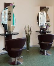 Salon Styling Zeit Bild 1
