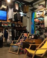 Blue Tomato Shop Berlin Bild 9