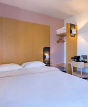 B&B HOTEL Cannes La Bocca Plage image 6