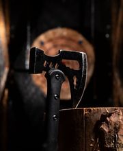 WoodCutter Hamburg - Axt werfen und Bier trinken