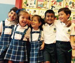 ROYALSCHOOLUNIFORMENIÑOS.jpg