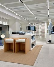 Calvin Klein Jeans Roma Galleria Alberto Sordi immagine 4