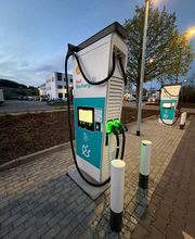 Shell Recharge Charging Station Bild 1