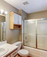 Deer Park Apartments, Lincoln, ne image 6