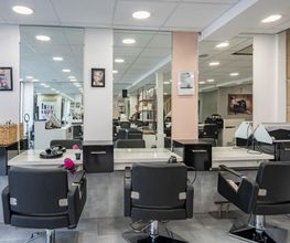 Espace Coiffure image 9