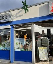 Aussenansicht der Helios-Apotheke