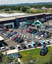 Peugeot Macard Concessionnaire image 4