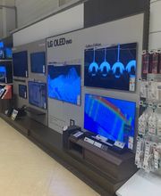 Offrez-vous l’excellence de l’image avec les TV Samsung et LG Premium : une qualité ultra-réaliste, des couleurs éclatantes et une immersion totale à chaque instant !