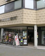 Aussenansicht der Apotheke am Markt