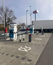Shell Recharge Charging Station Bild 4
