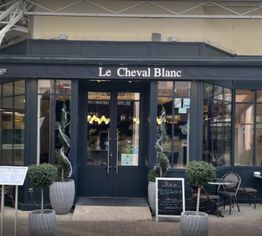 Le Cheval Blanc