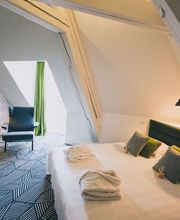 Castel de Très Girard image 13