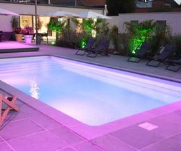 foto_piscina_portada-poliester-diego.jpg