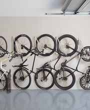 Hello Garage image 8