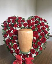 hollenstein blumengarten ag-Blumenshop-Gärtnerei-Gartenbau-Unterhalt-Grabpflege Bild 10