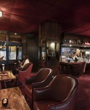 Backboard Bar im Maritim Hotel Bellevue Kiel