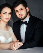 Gemeinsam ins neue Leben . Hand in Hand am Standesamt