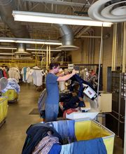 Tide Cleaners image 12