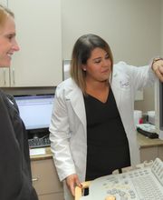 Karem Alvarez, MD image 9