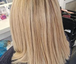 Lahna Coiffure image 2
