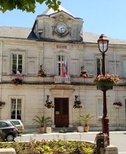Mairie de Castelnaudary image 1