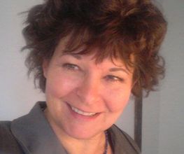 Anne Luce image 1