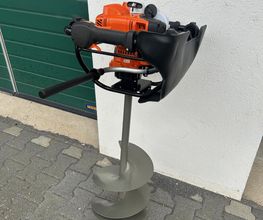 Erdlochbohrer Stihl mit 300mm Erdbohrer