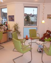 Ramona Hinterland Fachärztin für Kinder- und Jugendpsychiatrie Bild 2