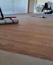 Malermeister Ardian Ahmeti (Fußboden)