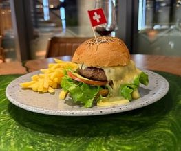 Chalet Suisse Restaurant Bild 12