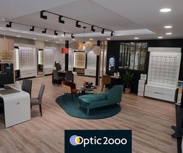 Optic 2000 image 5