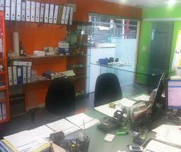100430-cristaleria-arte-oficina-con-cristales.jpg