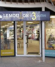 LE MOUTON A TROIS PATTES image 6