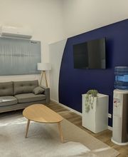 Sala de espera del Centro Auditivo Audika en Santander, ubicado en la Calle San Fernando 58. 