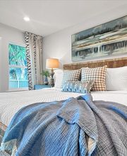 Pineapple Coast Interiors image 10