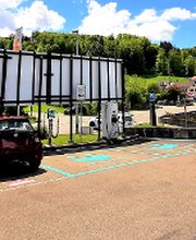 Shell Recharge Charging Station Bild 1