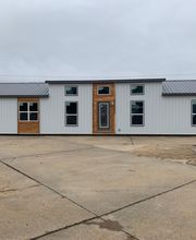 Roberts Truck Accessories & Portable Buildings image 12