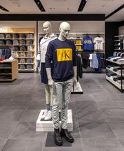 Calvin Klein Outlet immagine 4