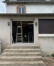 Hernandez Claude image 4