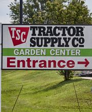 Nearest Intersection and/or Pylon Signage