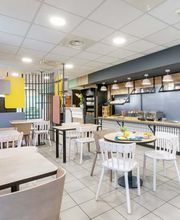 B&B HOTEL Lille Centre Grand Palais image 10