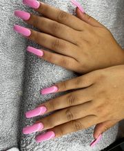 Hélène beauté nails image 7
