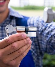 Schlüsseldienst D.H.E 24Std Duisburg Bild 5