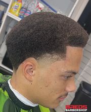 Breds Barbershop image 16