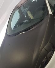 Folie statt Lack! Ihre Autofarbe gefällt Ihnen nicht mehr und eine neue Lackierung ist viel zu teuer? Lassen Sie sich von mir unverbindlich beraten. CarWrapping, Motorhaube & Dach folieren. 